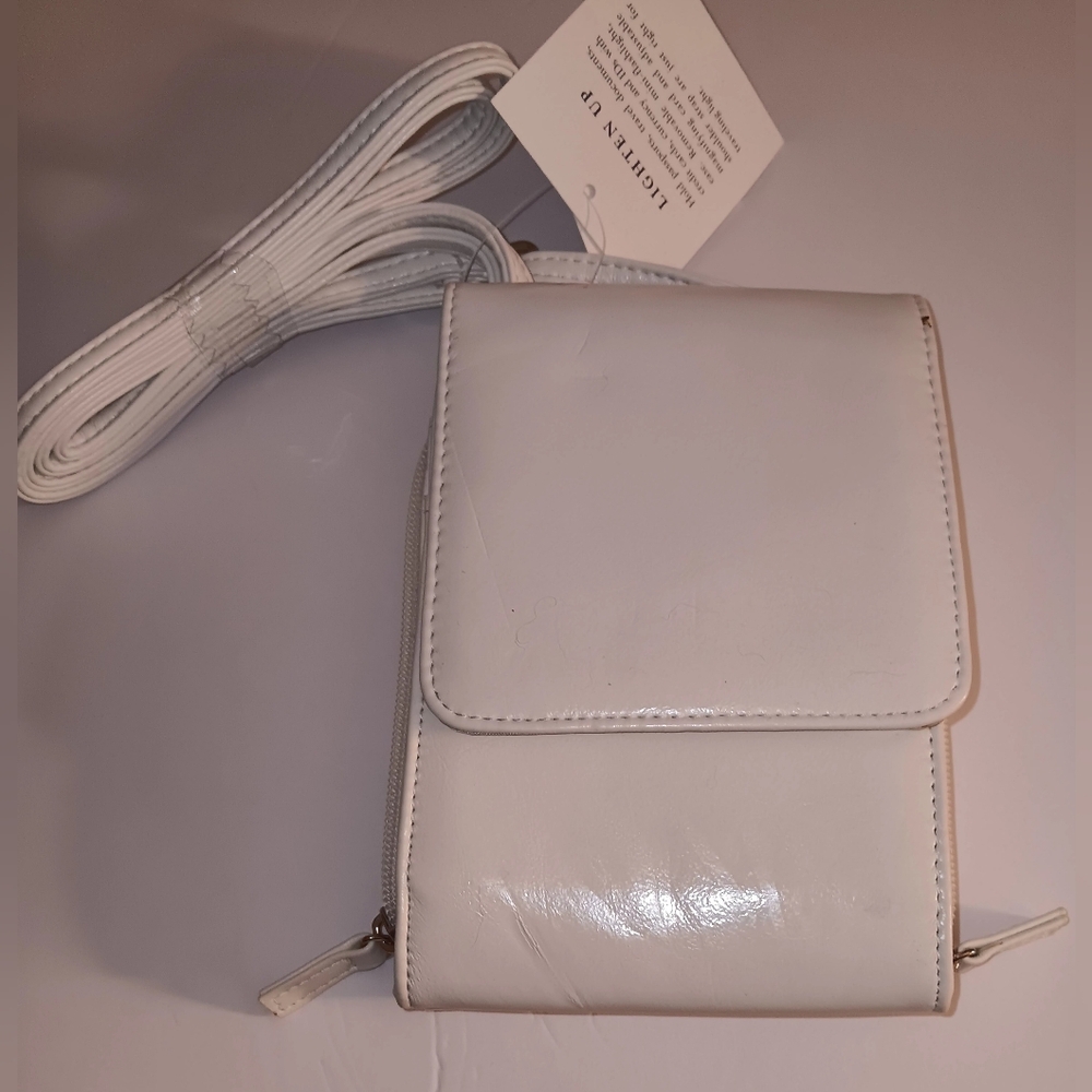 KOHL'S WHITECROSSBODY BAG ADJUSTABLE STRAP